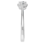 Load image into Gallery viewer, Flower 3 Central Stones Ring