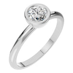 Load image into Gallery viewer, Classic Bezel Solitaire Ring