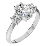 Load image into Gallery viewer, Trilogy Oval Grace Ring